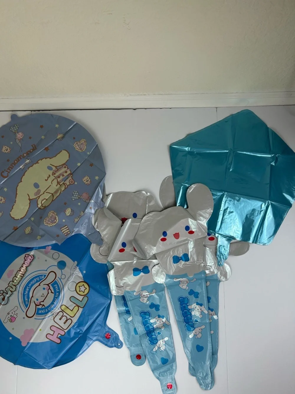 Sanrio Cinnamoroll Birthday Party Supplies Set 67pc Decorations Blue Background